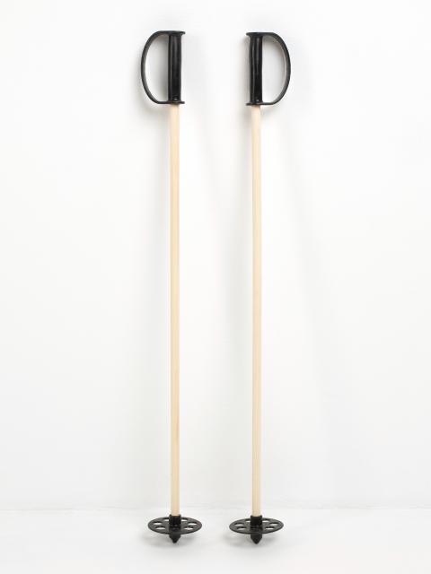 Лыжные палки детские деревянные Маяк